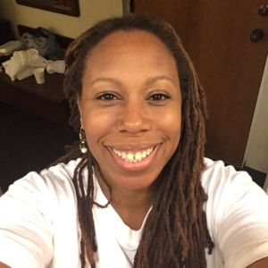 Meet your Posher, Lanay